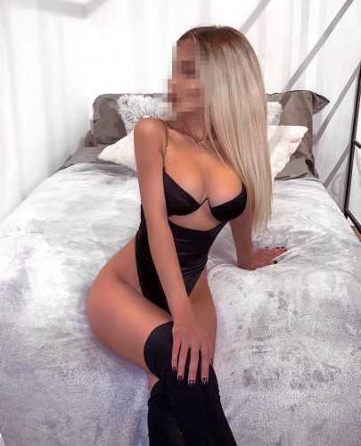 Pınarbaşı Escort Bayanları: Arzuların Efsanevi Kahramanı